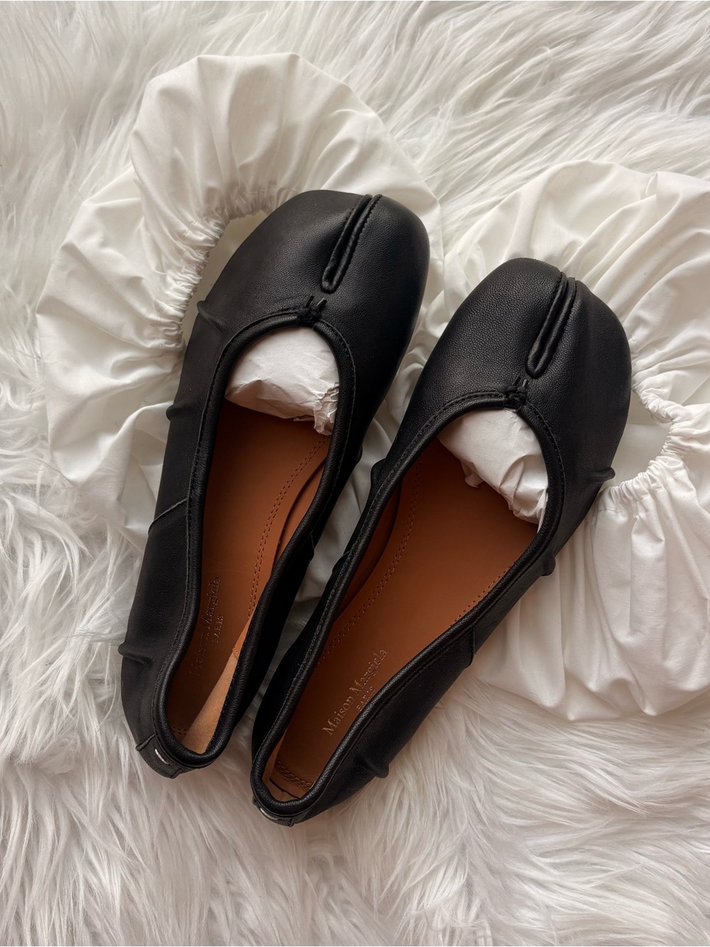 Maison Martin Margiela Black Split-Toe Leather Ballet Flats